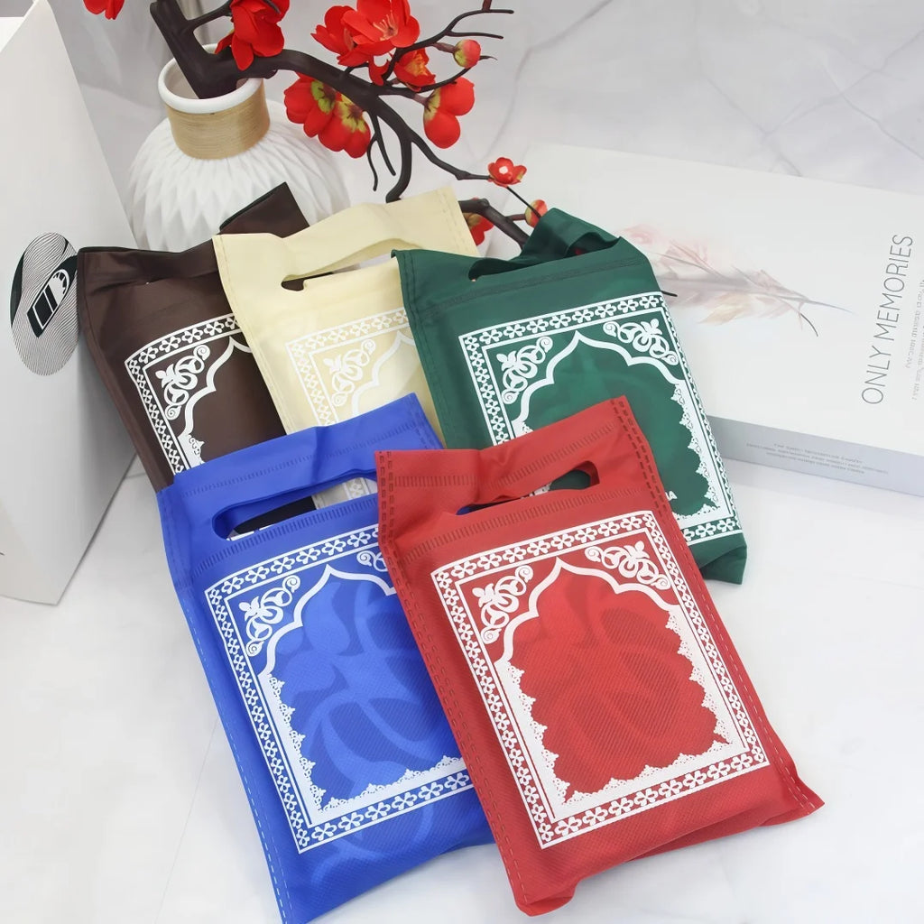 Muslim Portable Prayer Rug Travel  Rainproof Fabric  Prayer Rug Islam Worship Prayer Mat Pocket Pilgrimage Rug