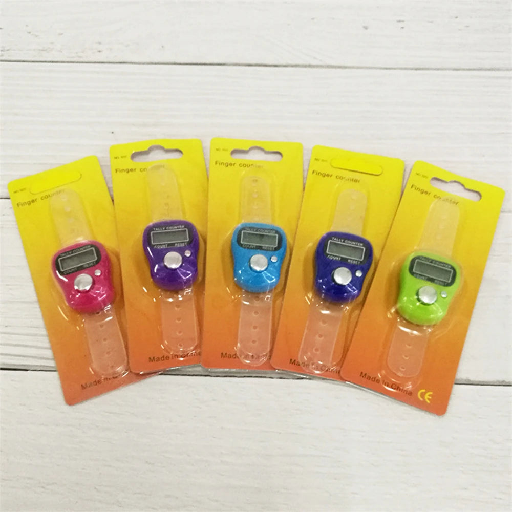 Mini Finger Counter Electronic Digital Finger Ring Tally Counter Hand Held Knitting Row Counter Clicker Point Marker Counter LCD